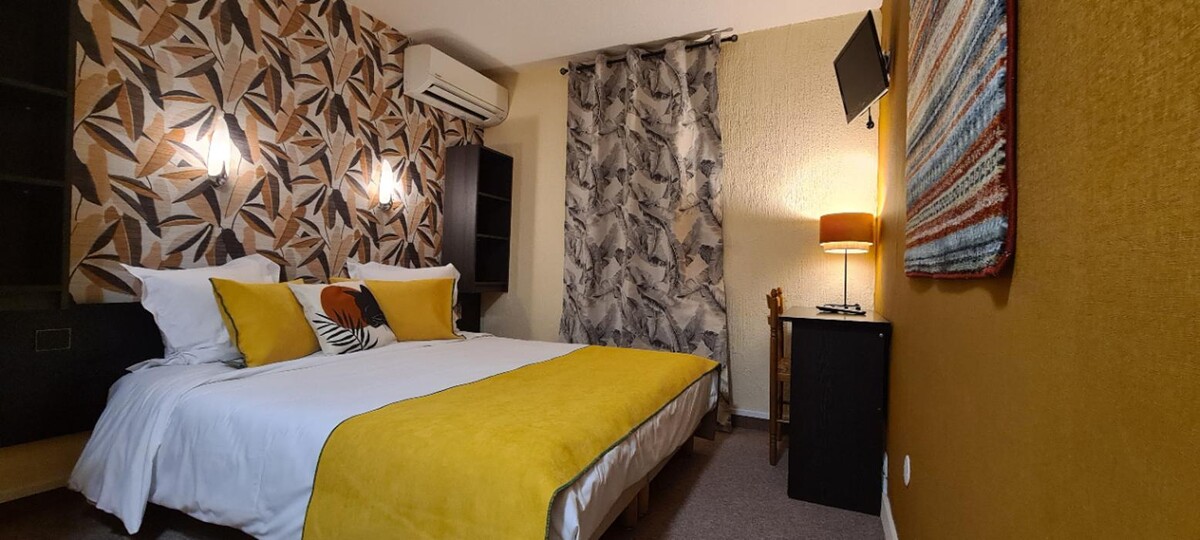 Images Hôtel L'Etoile Aéroport - A61