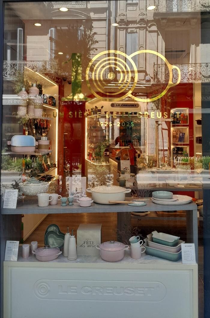 Images Boutique Signature Le Creuset