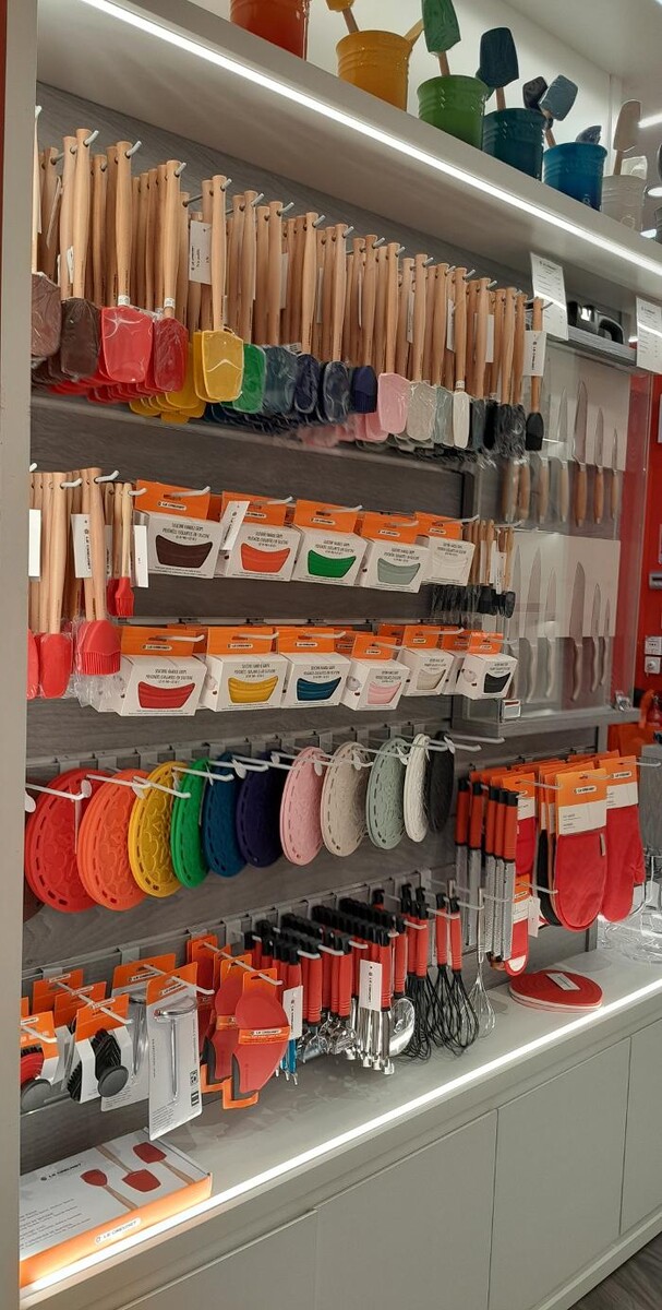 Images Boutique Signature Le Creuset
