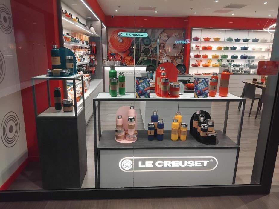 Images Boutique Signature Le Creuset