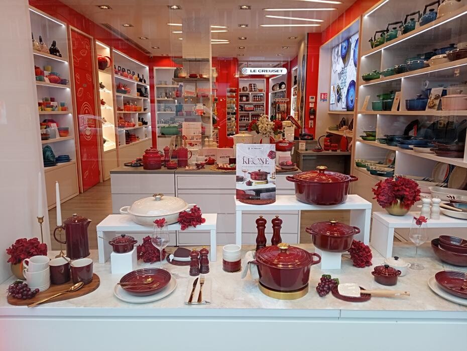Images Boutique Signature Le Creuset