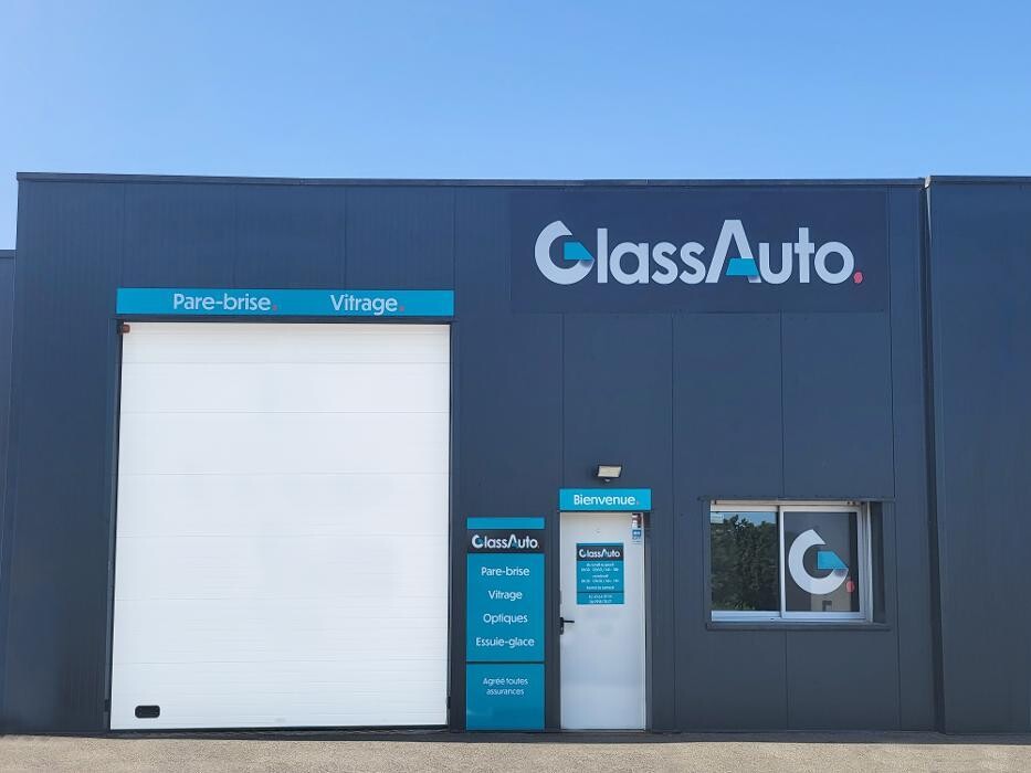Images GlassAuto SAINT-BERTHEVIN