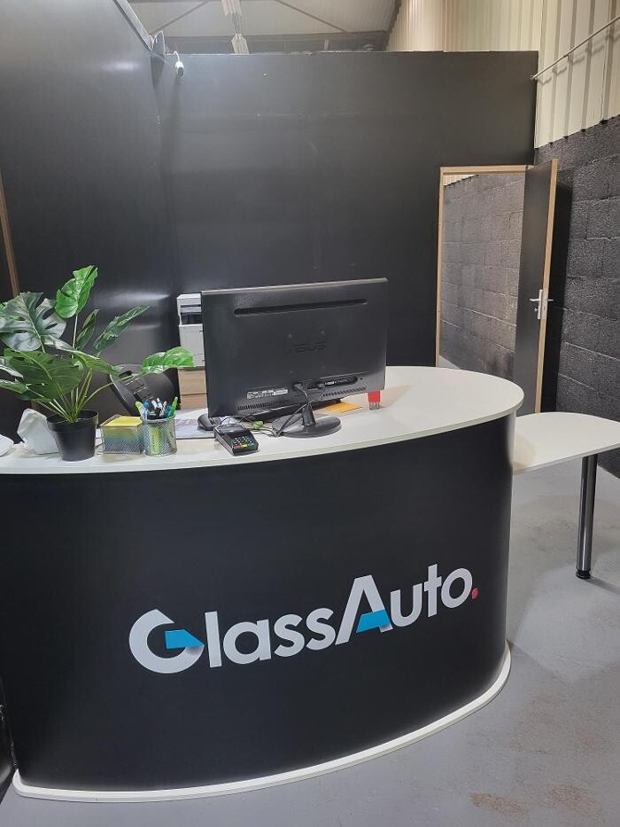 Images GlassAuto SAINT-BERTHEVIN