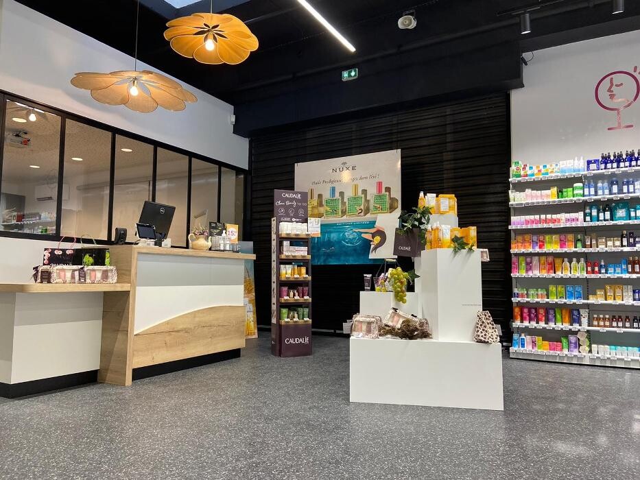 Images Pharmacie des 3 Provinces Totum