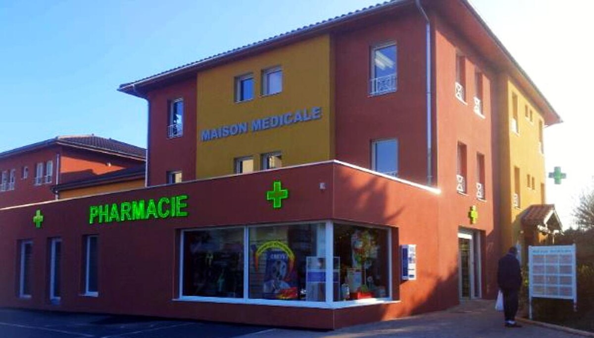 Images Pharmacie de Dommartin Totum