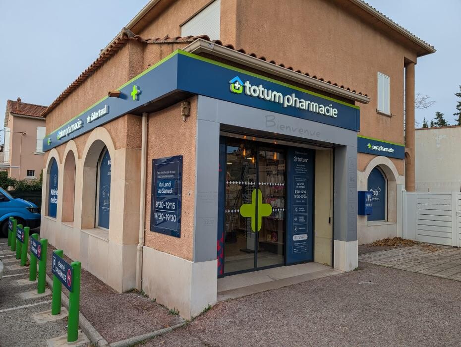 Images Pharmacie de Valbertrand - Toulon Totum