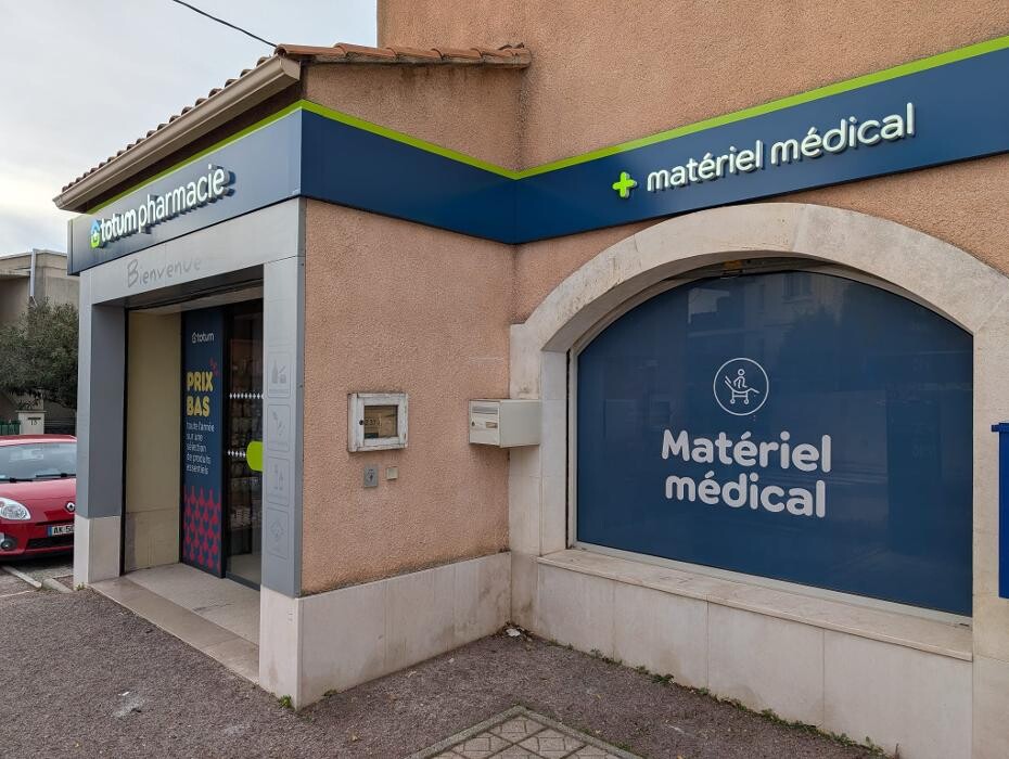 Images Pharmacie de Valbertrand - Toulon Totum
