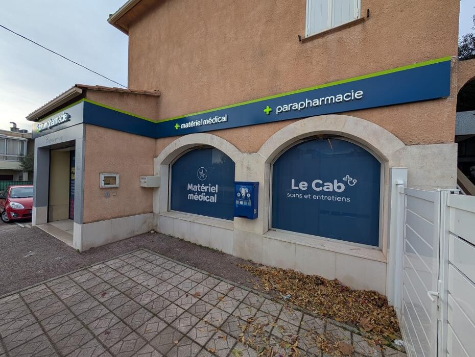 Images Pharmacie de Valbertrand - Toulon Totum