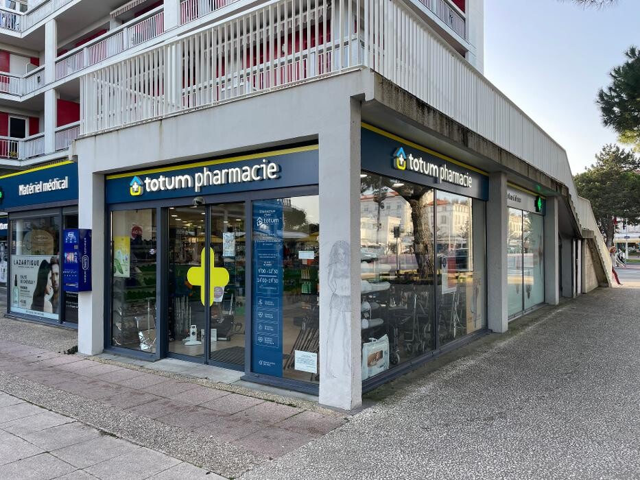 Images Pharmacie du Front de mer Totum