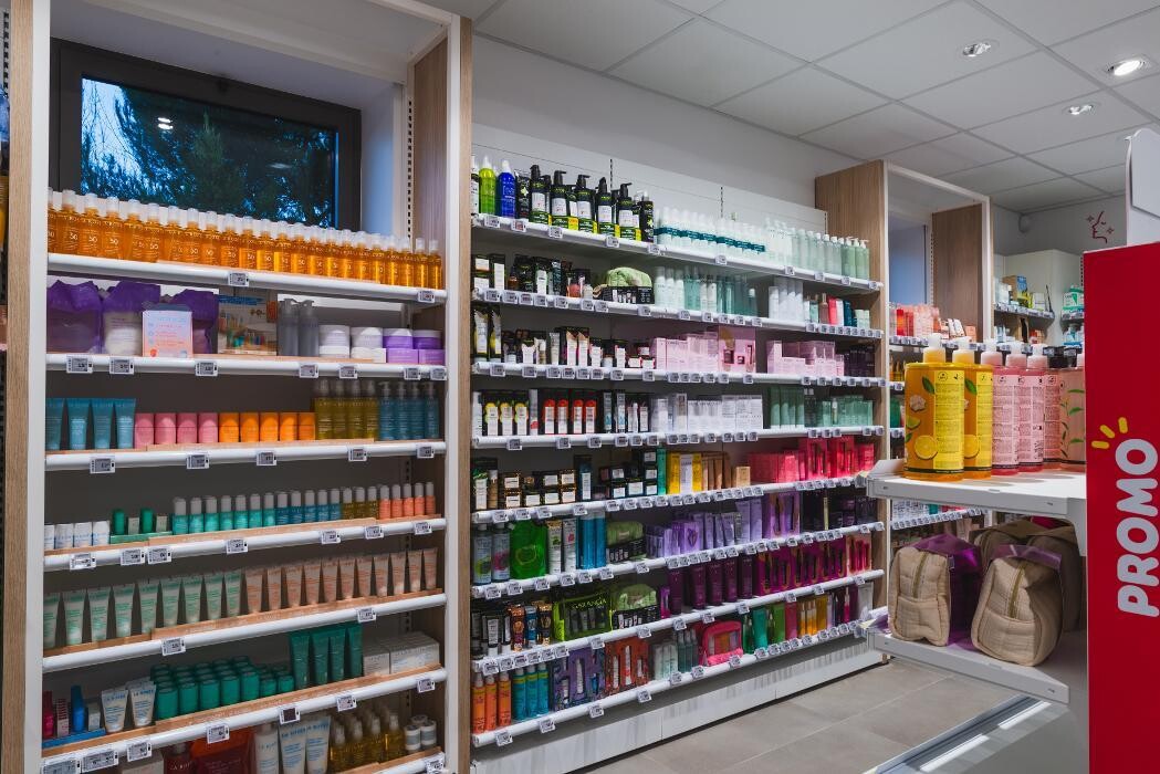 Images Pharmacie de St-Pierre Saint-Pierre d'Oléron | Totum