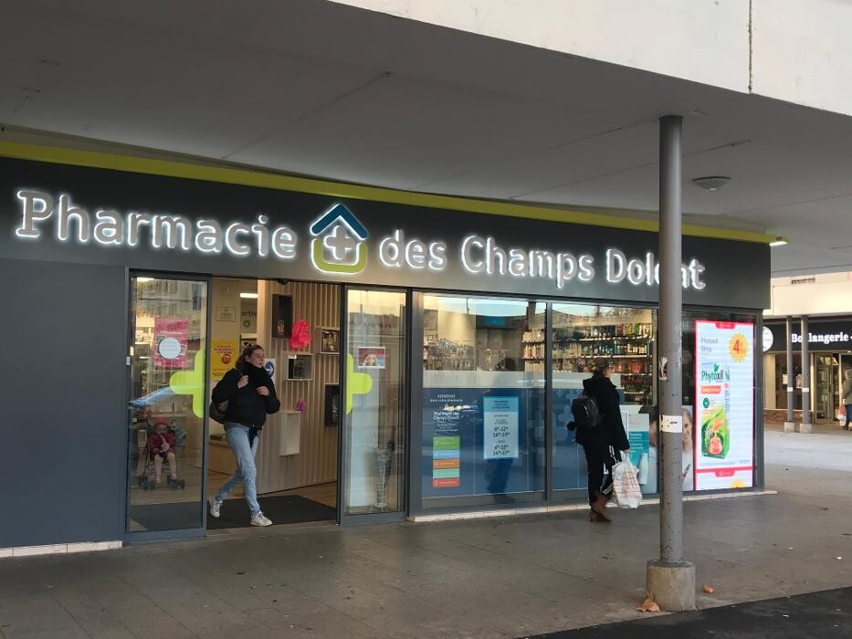 Images Pharmacie des Champs Dolent Totum