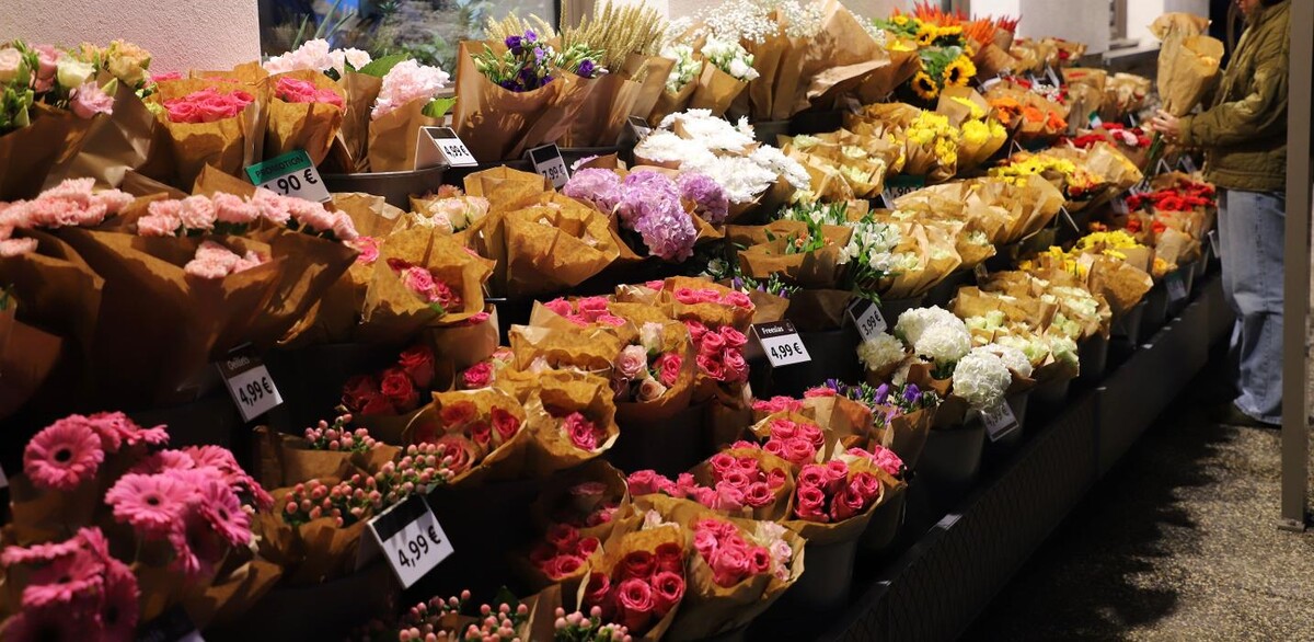 Images Carrément Fleurs - Fleuriste Nîmes 30 - Livraison de fleurs à domicile