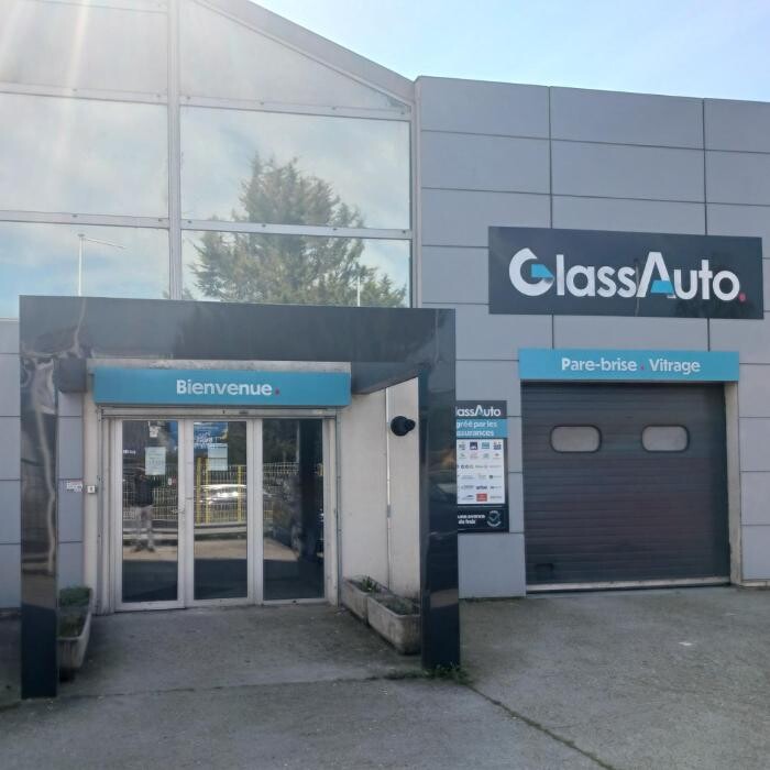 Images GlassAuto CHAMPAGNE SUR OISE