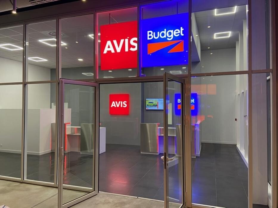 Images Avis Location Voiture - Lyon Ville