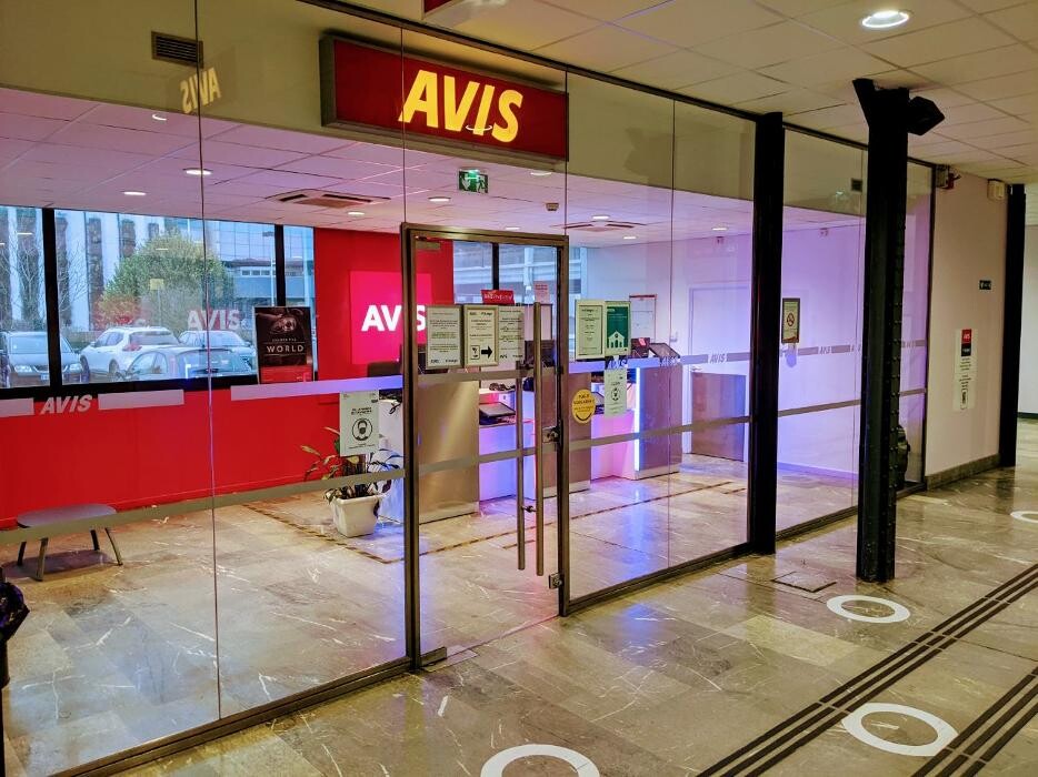 Images Avis Location Voiture - Lyon