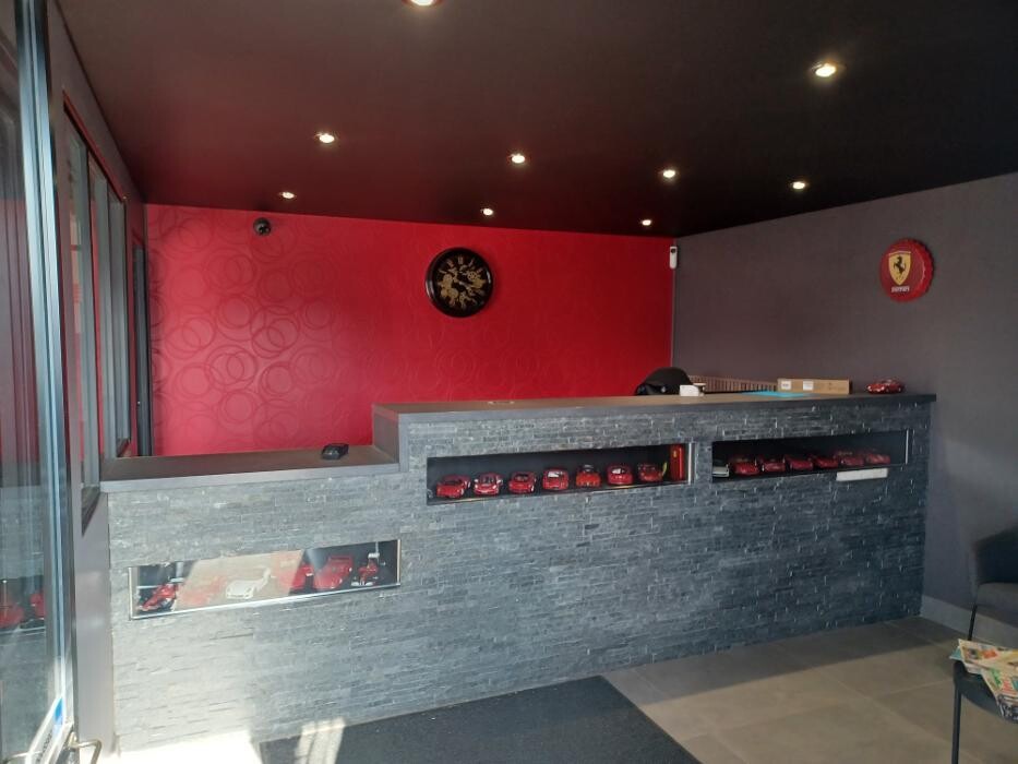 Images Centre contrôle technique DEKRA PERSAN