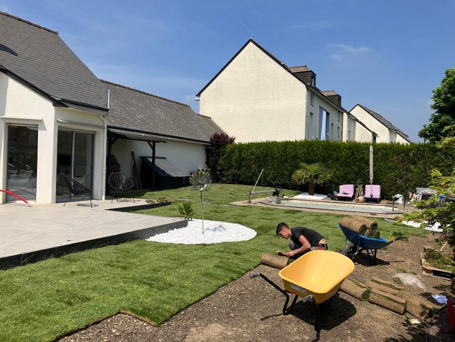 Images Daniel Moquet signe vos jardins - Ent. Goudinoux