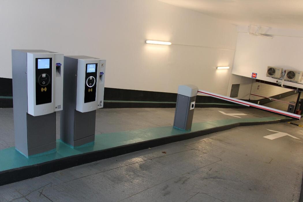 Images Saemes Parking Hôpital Sainte Anne
