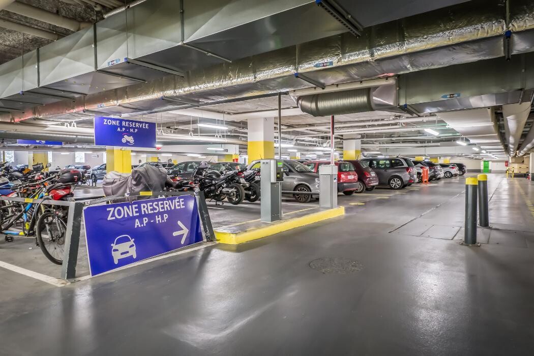 Images Saemes Parking Hôpital Saint Louis