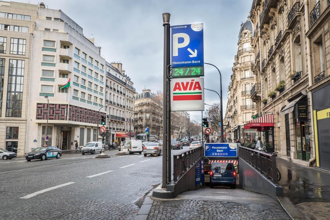 Images Saemes Parking Haussmann Berri
