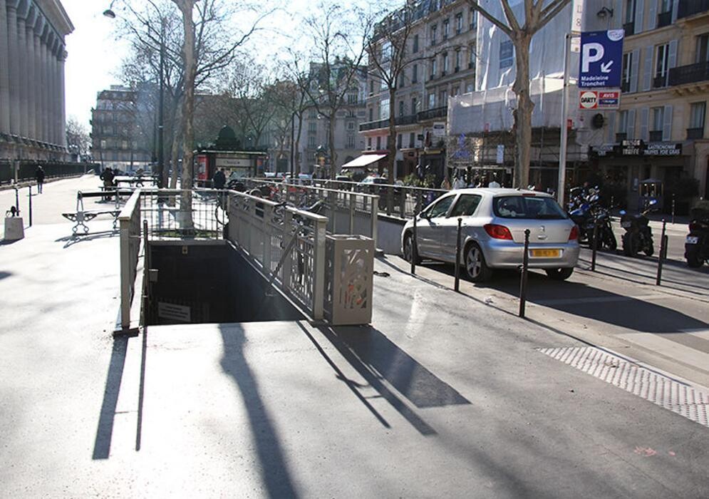 Images Saemes Parking Madeleine-Tronchet
