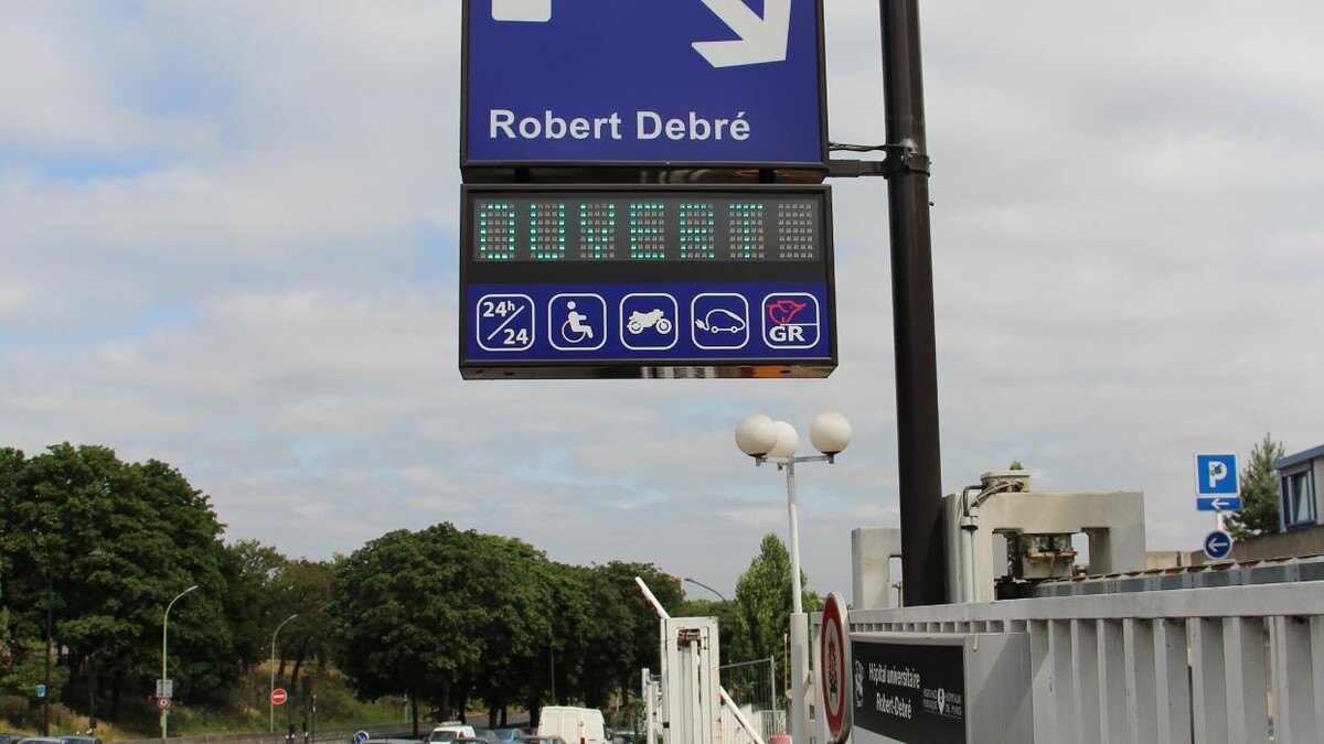Images Saemes Parking Hôpital Robert-Debré