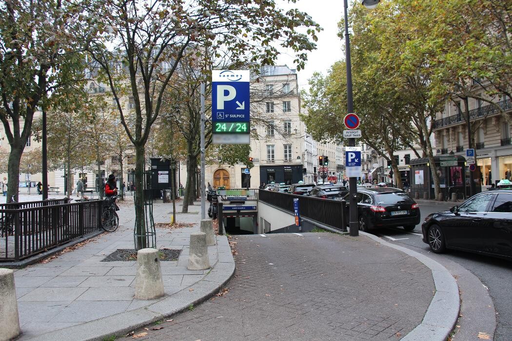 Images Saemes Parking Saint Sulpice