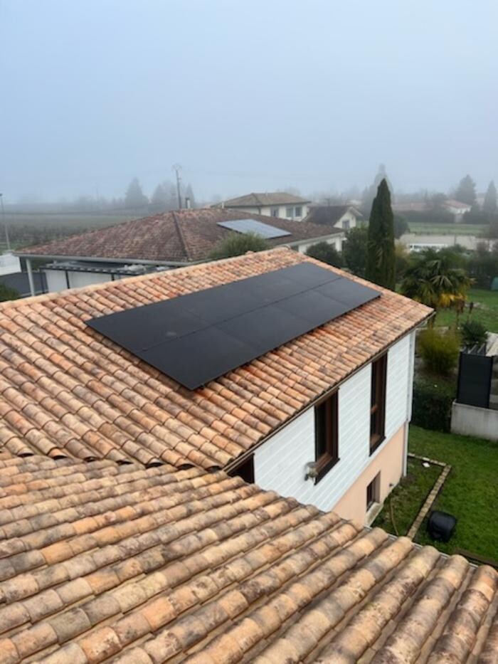 Images Solargie - Photovoltaïque & Borne de recharge