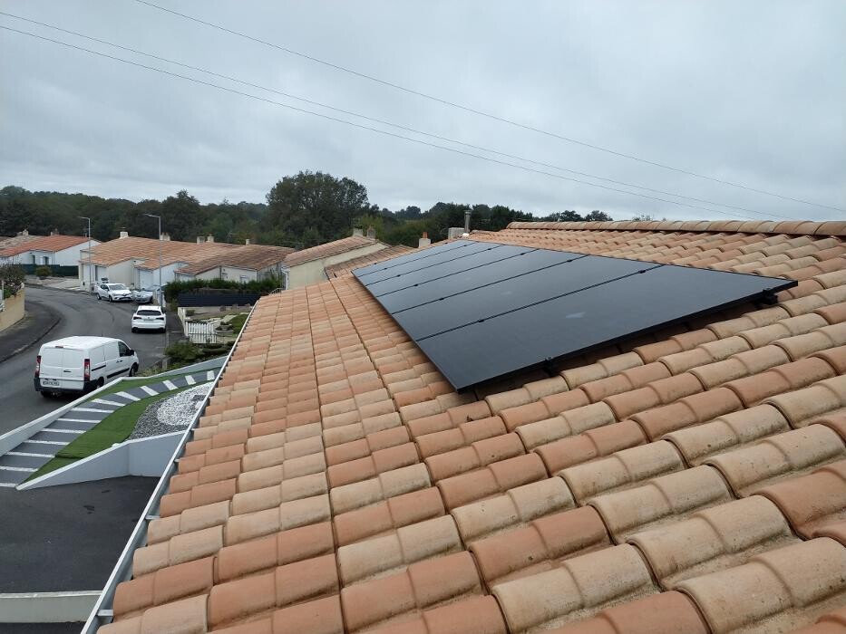 Images Solargie - Photovoltaïque & Borne de recharge