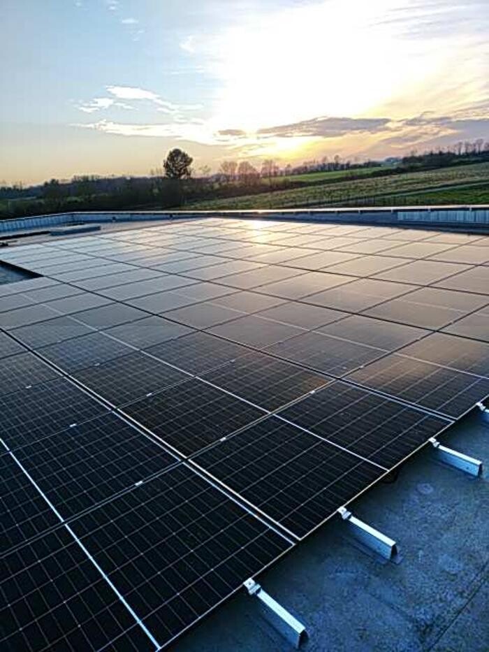 Images Solargie - Photovoltaïque & Borne de recharge