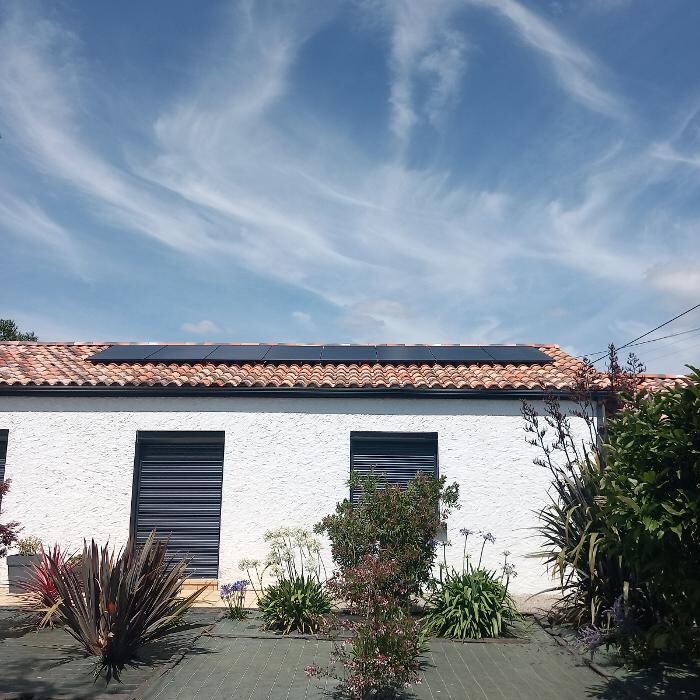 Images Solargie - Photovoltaïque & Borne de recharge