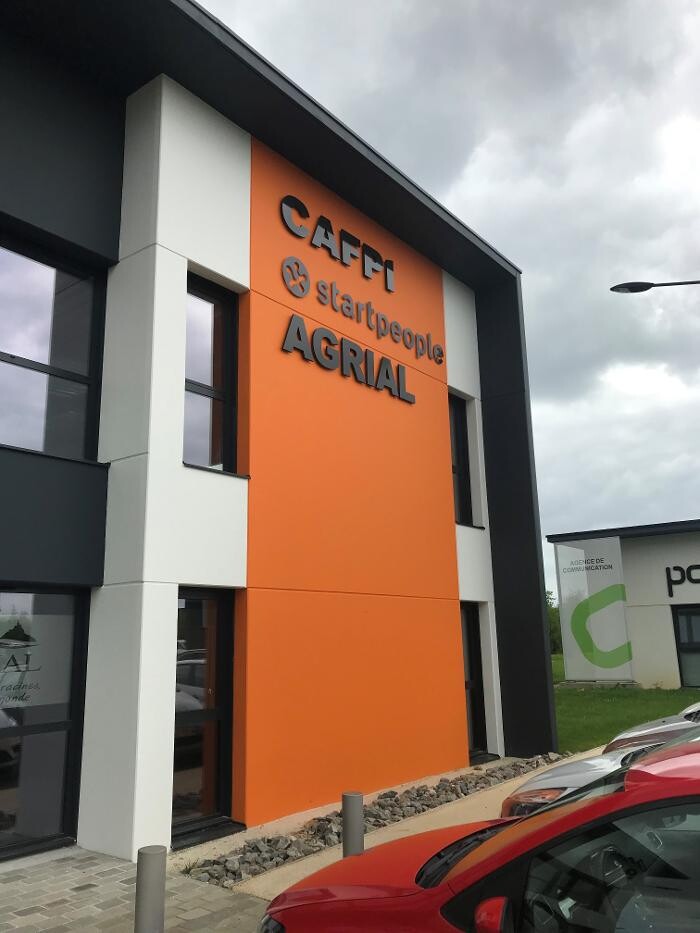 Images CAFPI Laval Changé courtier en crédit immobilier