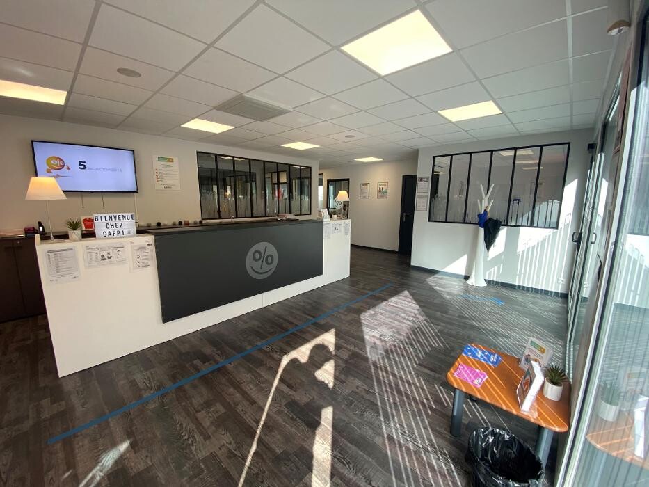 Images CAFPI Niort courtier en crédit immobilier