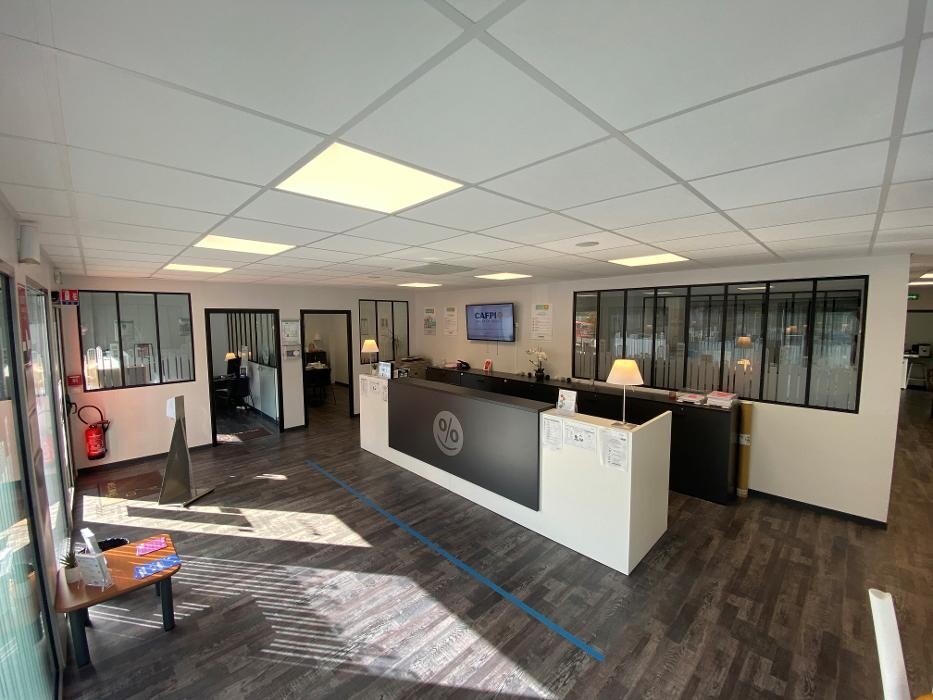 Images CAFPI Niort courtier en crédit immobilier