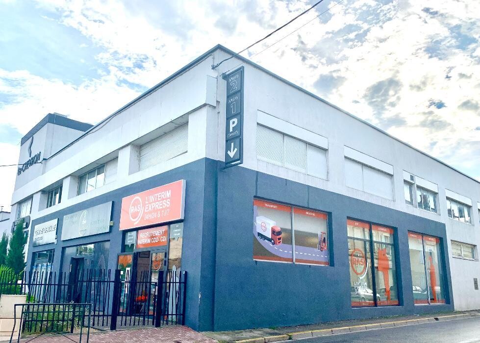 Images R.A.S Intérim Montélimar