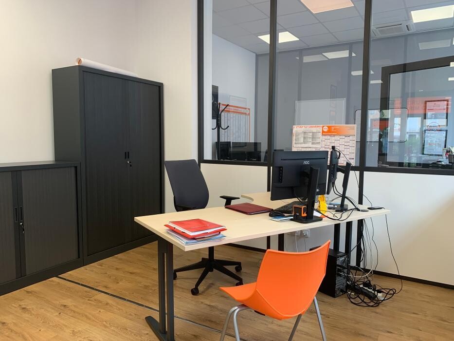 Images R.A.S Intérim Montélimar