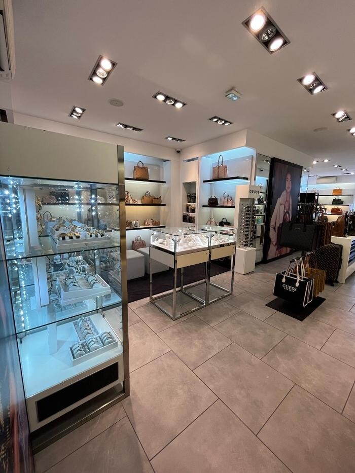 Images GUESS ACCESSORIES