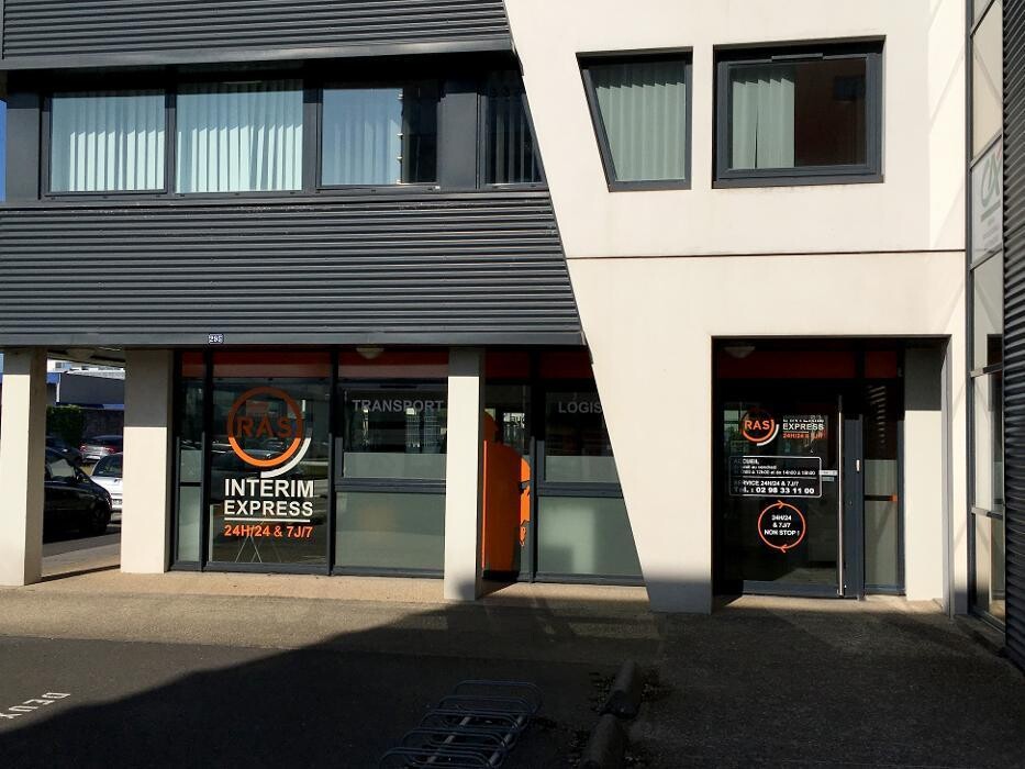 Images R.A.S Intérim Brest