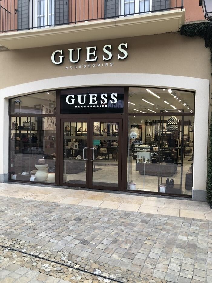 Images GUESS ACCESSORIES