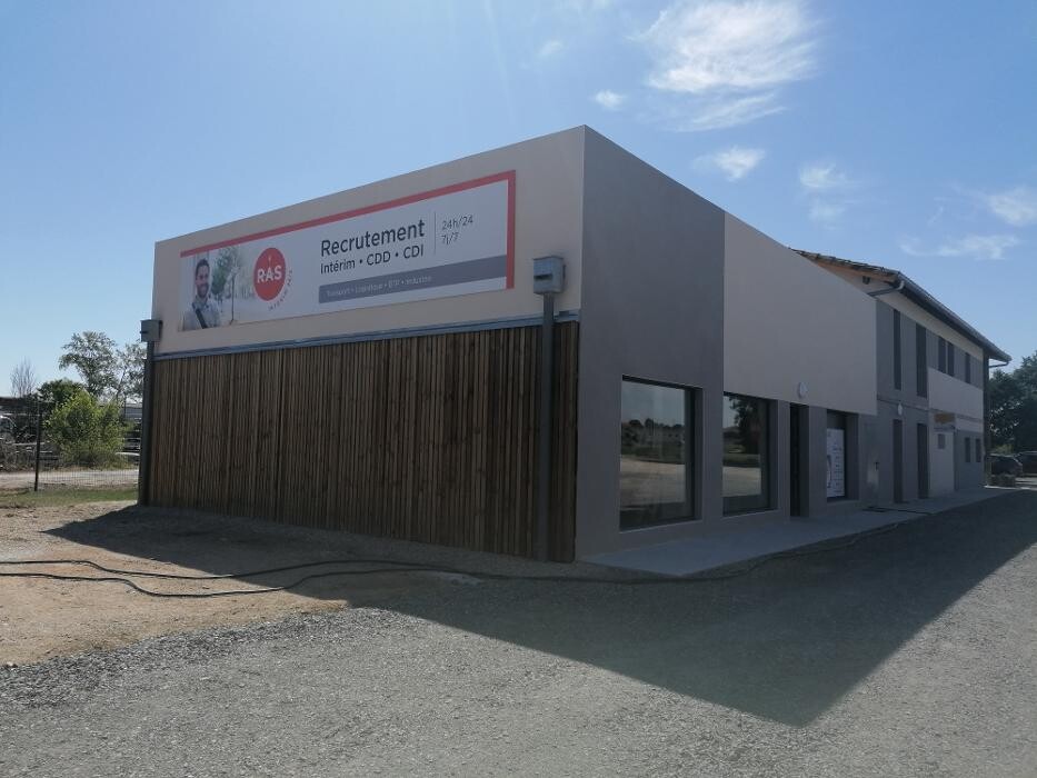Images R.A.S Intérim Saint-Sulpice