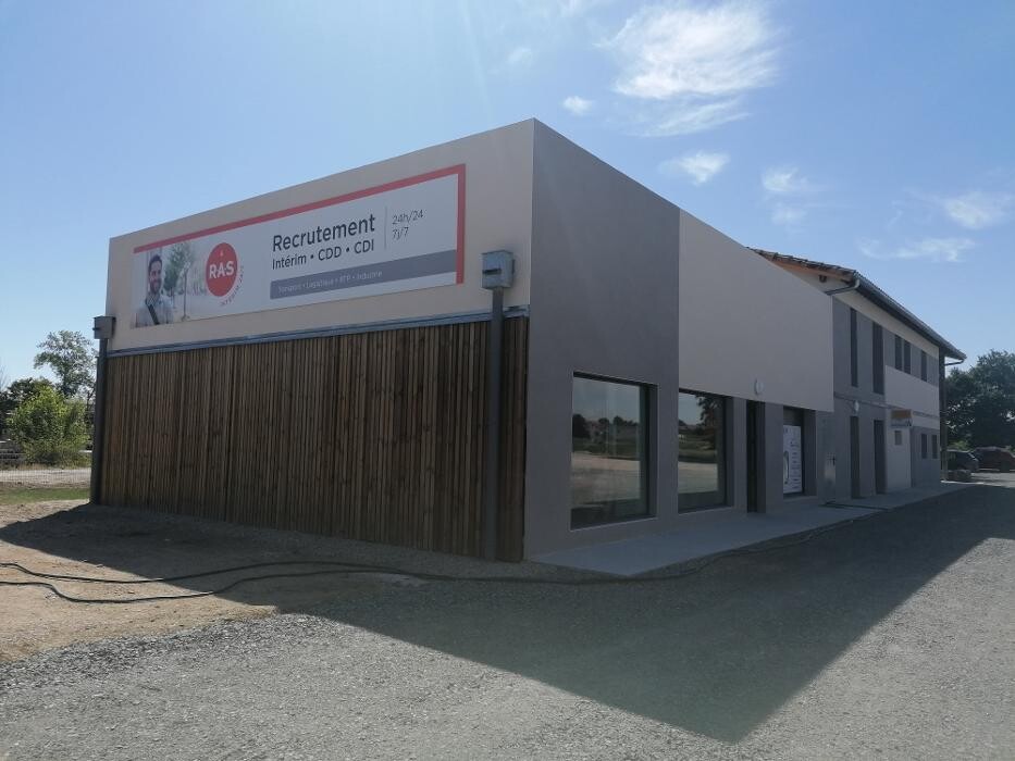 Images R.A.S Intérim Saint-Sulpice