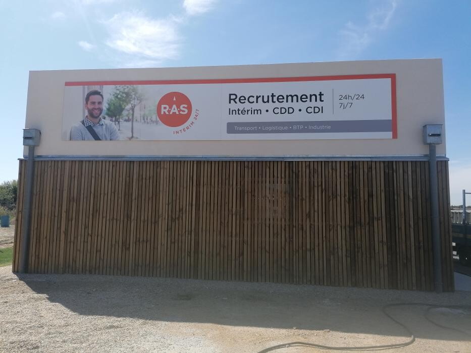 Images R.A.S Intérim Saint-Sulpice