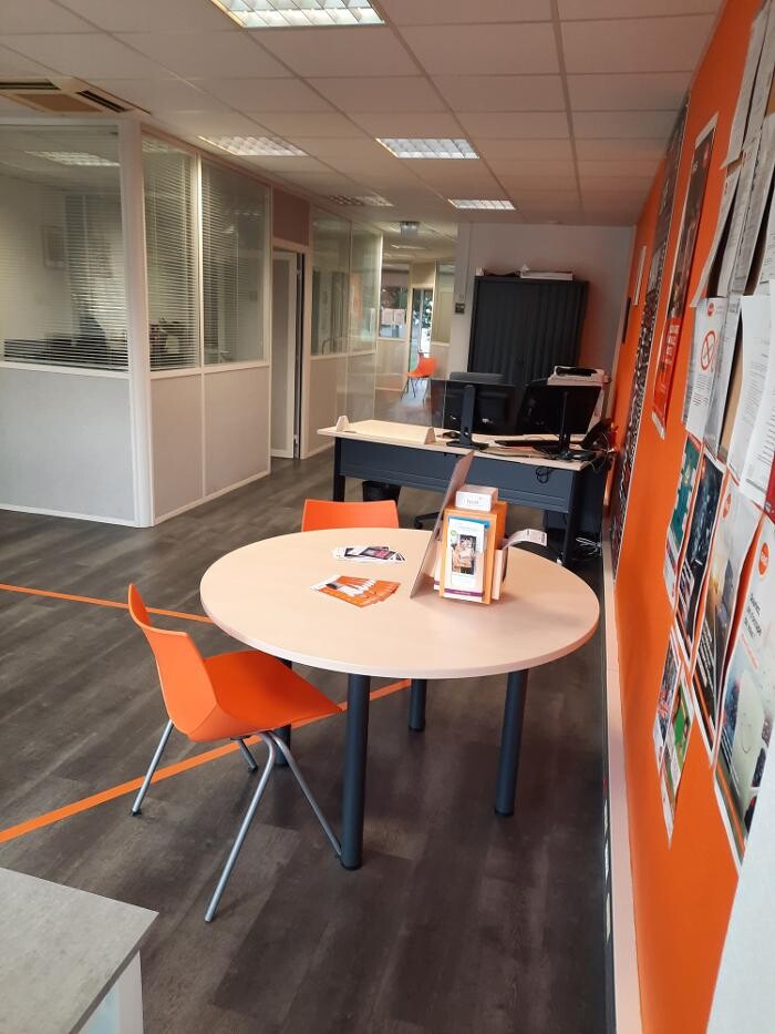 Images R.A.S Intérim Amiens