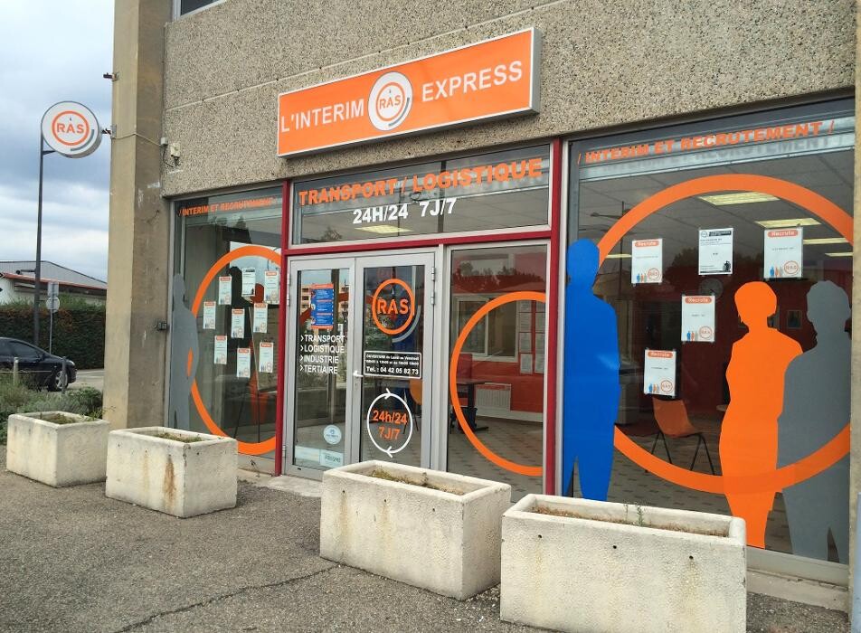 Images R.A.S Intérim Salon de Provence