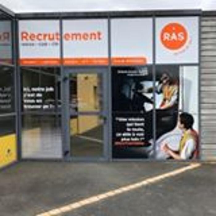 Images R.A.S Intérim Chartres