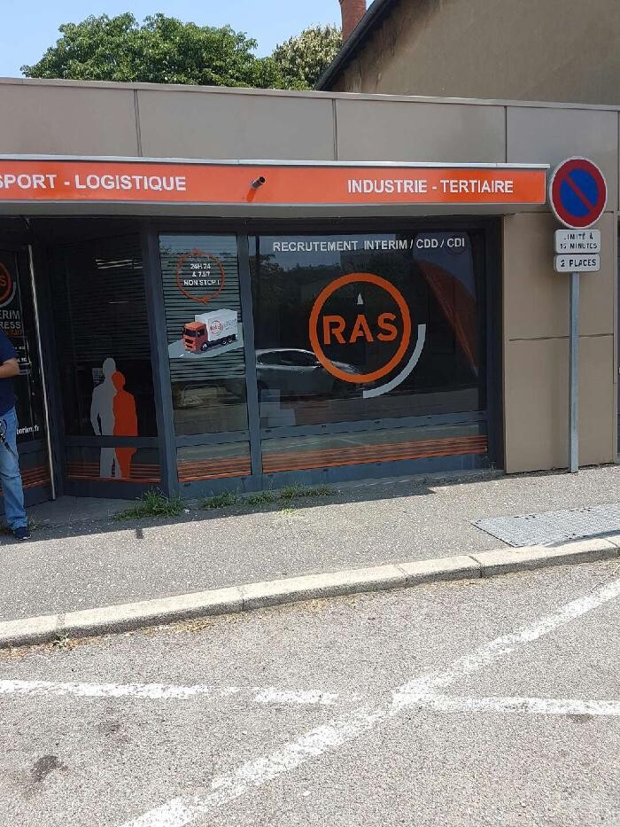 Images R.A.S Intérim Brignais