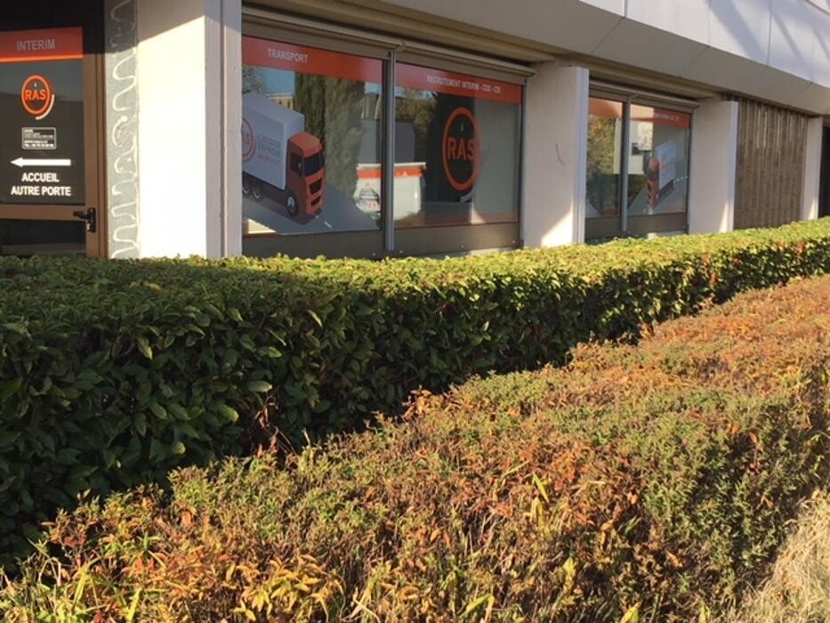 Images R.A.S Intérim Corbas
