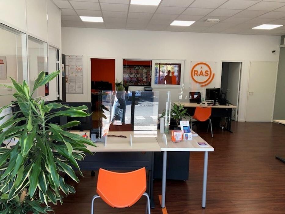 Images R.A.S Intérim La Seyne sur Mer