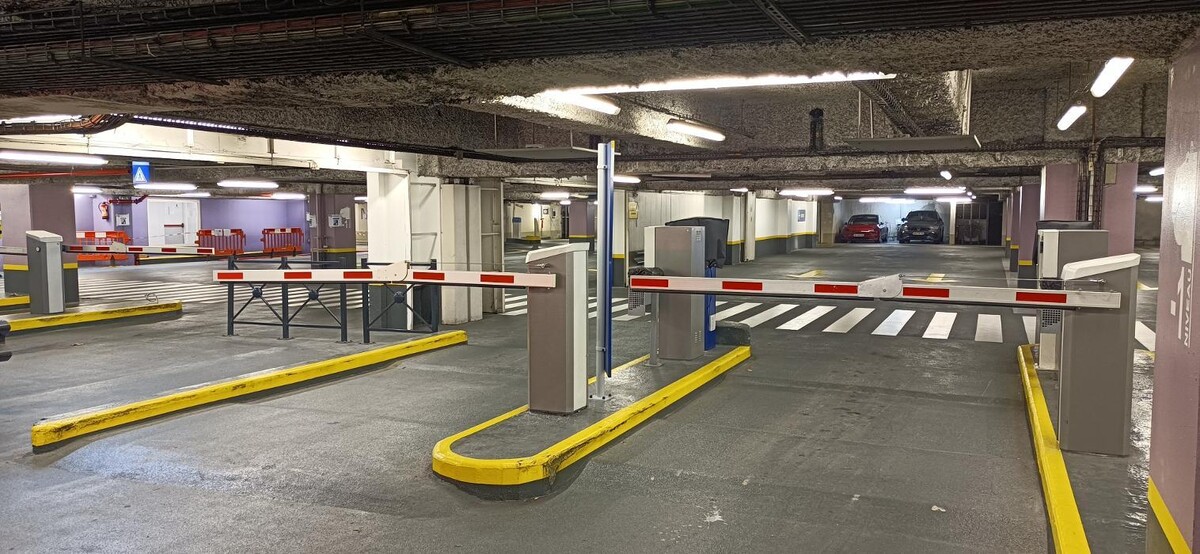 Images Parking Interparking Bercy Lumière