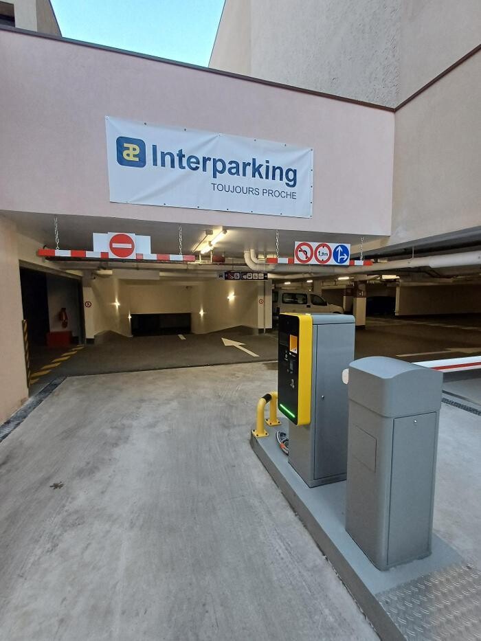 Images Parking Interparking Pôle Liberté